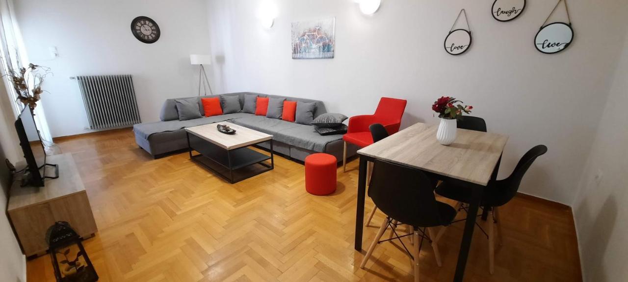 Cosy Apartment In The Heart Of The City Kalamata Zewnętrze zdjęcie
